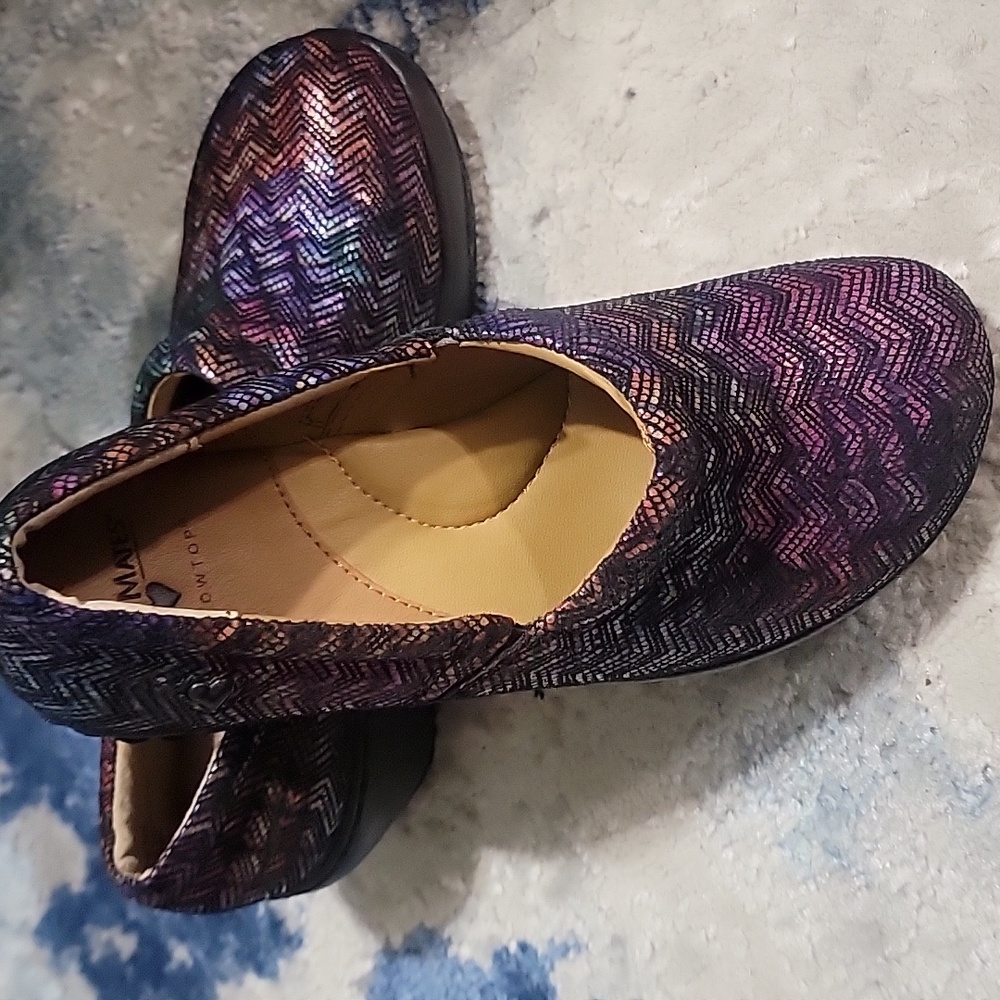 Nurse Clogs